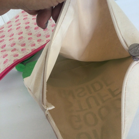 ORIGINS TRAVEL BAGS SET OF THREE - Picture 9 of 15